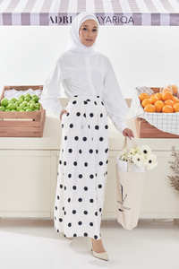 Le Marché Maxi Skirt in Blanc Dot