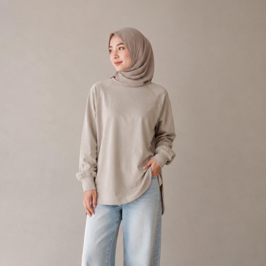 Curated Adrianna Yariqa Everyday Sweatshirt