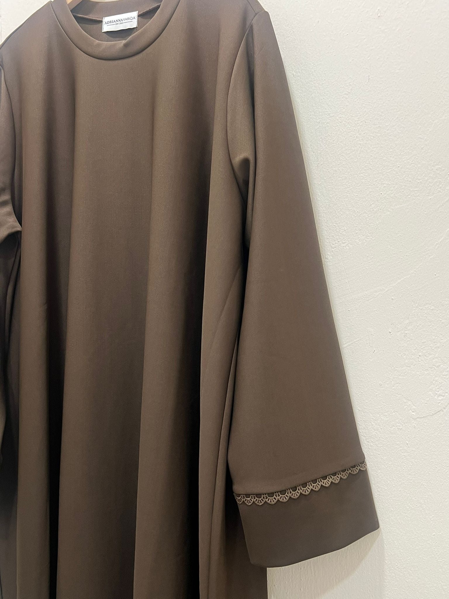 Minimalist Neoprene Abaya