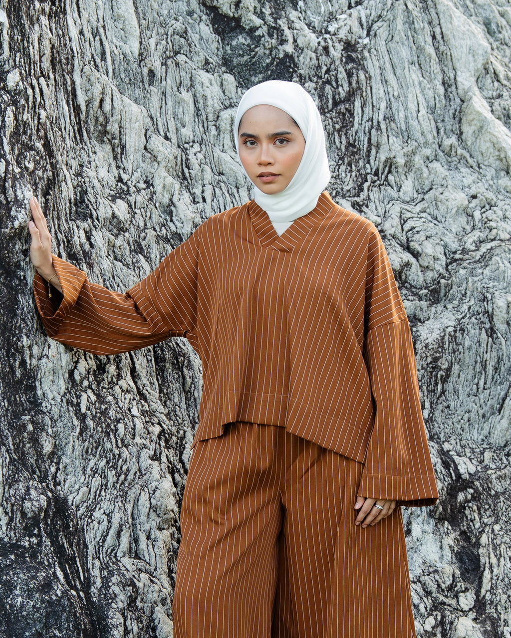 Vera Relaxed V-Neck Palazzo Set